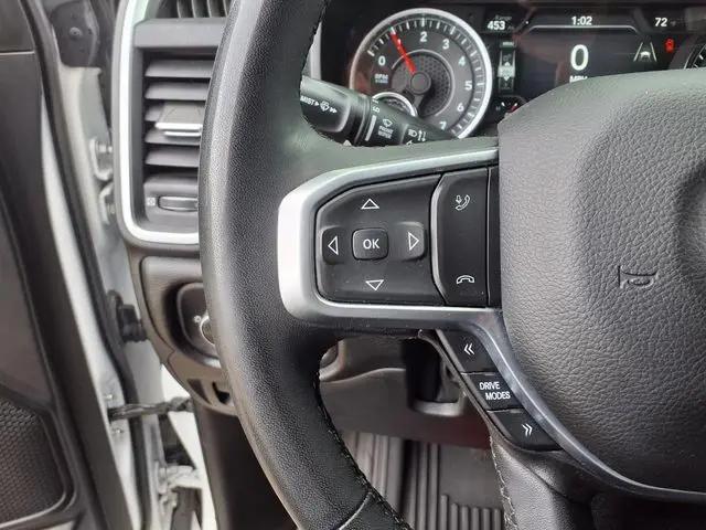 2025 Ram 1500 Big Horn Crew Cab 4x4 5'7" Box