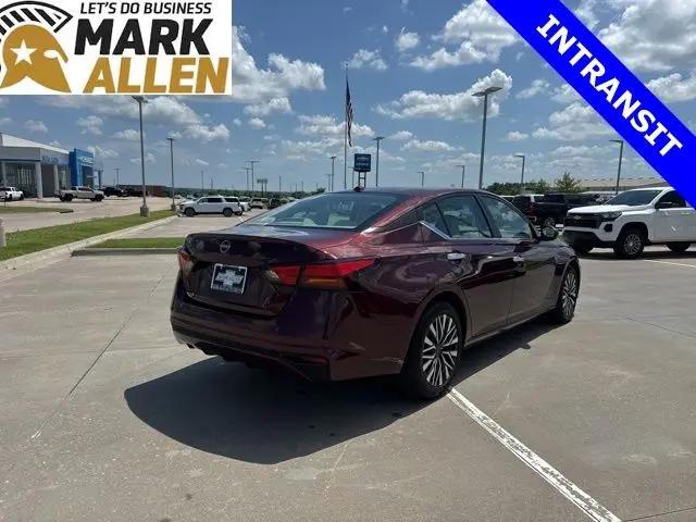 2025 Nissan Altima SV FWD