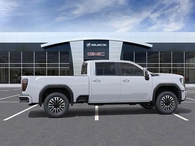 2026 GMC Sierra 2500HD Crew Cab, Standard Bed, Denali Ultimate, 4WD