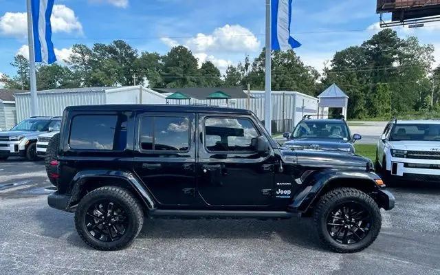 2022 Jeep Wrangler 4xe Unlimited Sahara 4x4