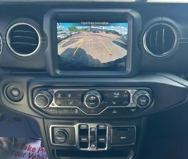 2022 Jeep Wrangler 4xe Unlimited Sahara 4x4