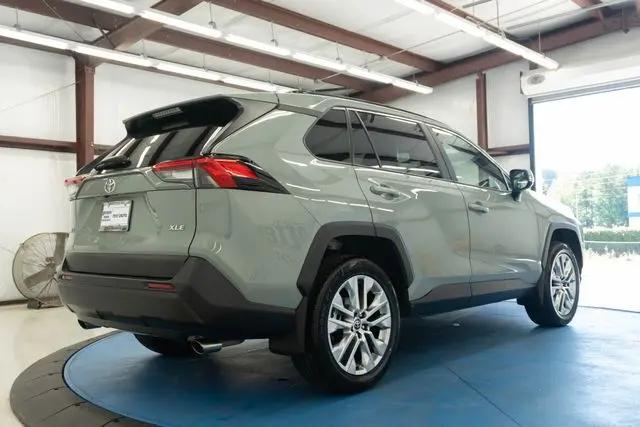 2023 Toyota RAV4 XLE Premium