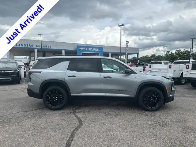 2026 Chevrolet Traverse FWD LT