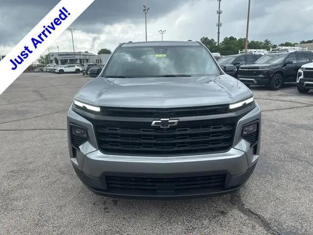 2026 Chevrolet Traverse FWD LT
