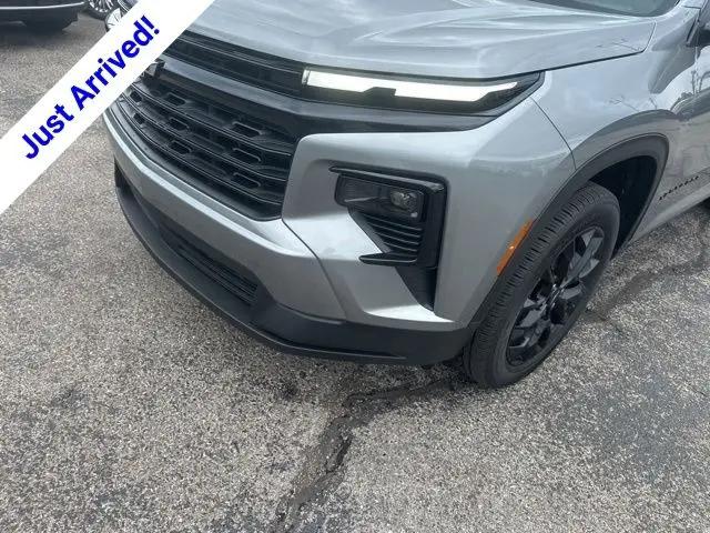 2026 Chevrolet Traverse FWD LT