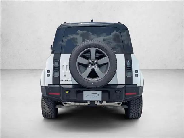 2026 Land Rover Defender P400 X-Dynamic SE