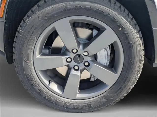 2026 Land Rover Defender P400 X-Dynamic SE