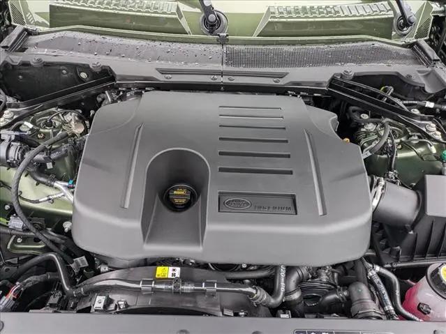 2026 Land Rover Defender P400 X-Dynamic SE