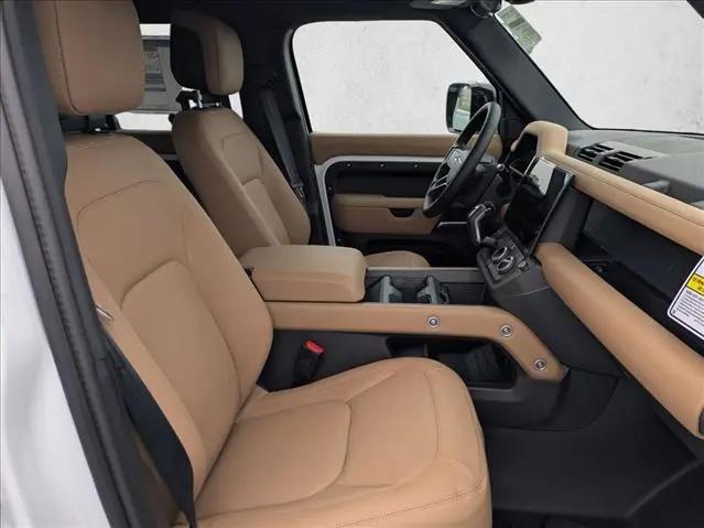 2026 Land Rover Defender P400 X-Dynamic SE