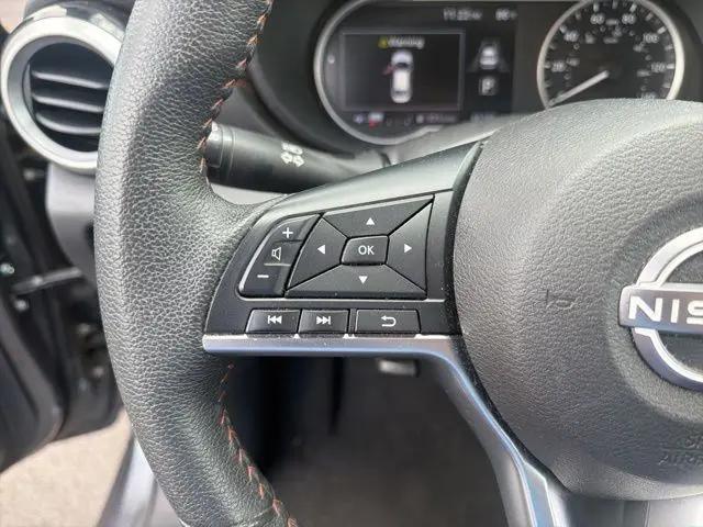 2024 Nissan Versa 1.6 SR
