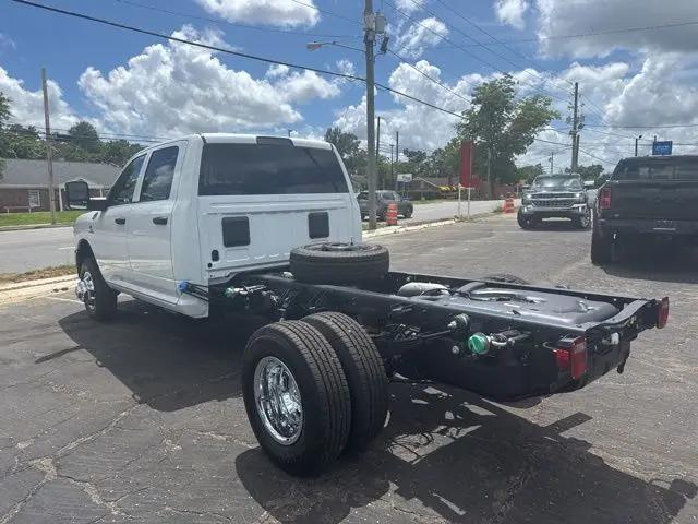 2026 Ram 3500 Tradesman/Big Horn