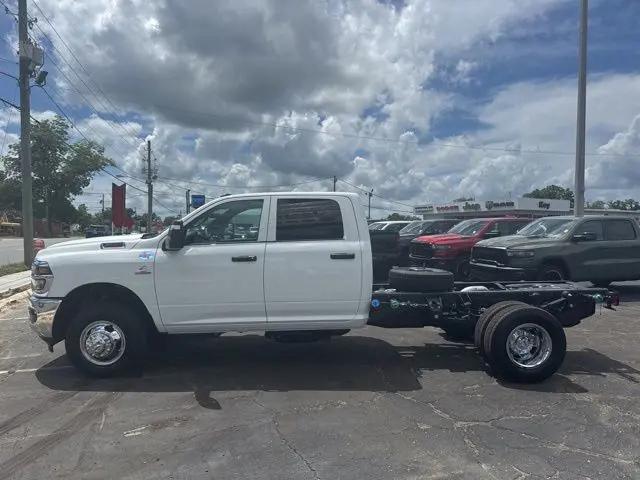 2026 Ram 3500 Tradesman/Big Horn