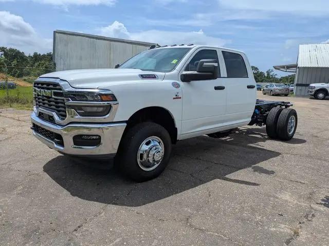 2026 Ram 3500 Tradesman/Big Horn