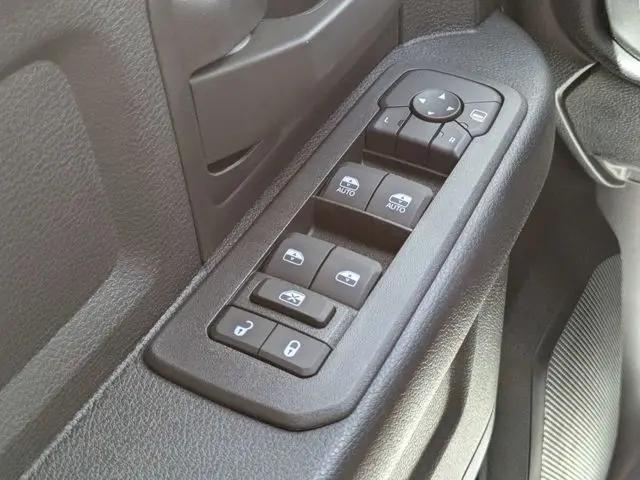 2026 Ram 3500 Tradesman/Big Horn