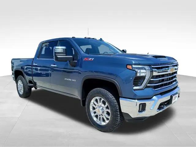 2025 Chevrolet Silverado 2500HD 4WD Crew Cab Standard Bed LTZ
