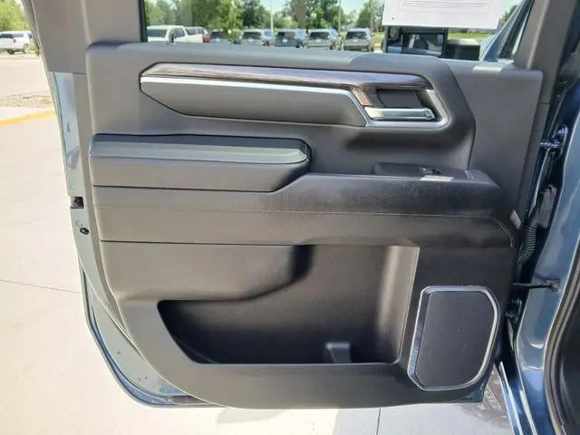 2025 Chevrolet Silverado 2500HD 4WD Crew Cab Standard Bed LTZ