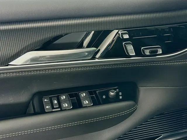 2026 Jeep Grand Wagoneer Summit Obsidian 4x4