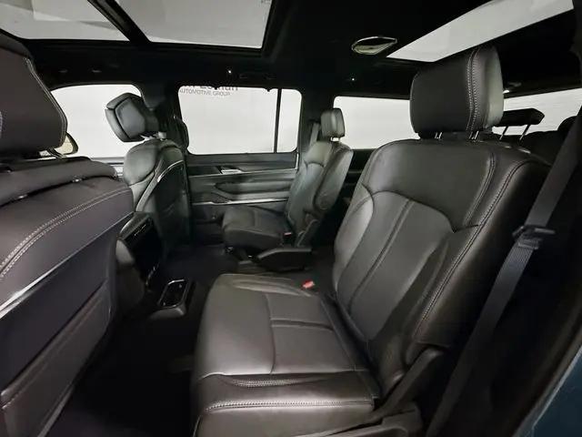 2026 Jeep Grand Wagoneer Summit Obsidian 4x4