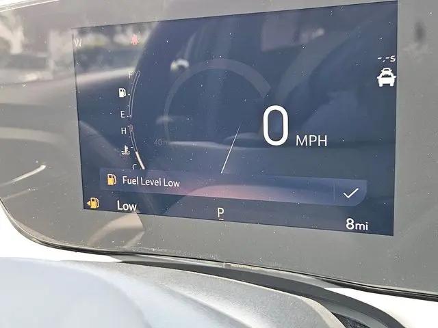 2026 Buick NV Avenir FWD