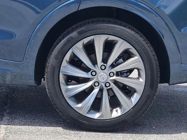 2026 Buick NV Avenir FWD