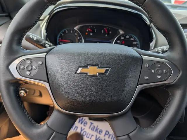 2023 Chevrolet Traverse AWD LT Cloth