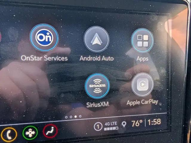 2023 Chevrolet Traverse AWD LT Cloth
