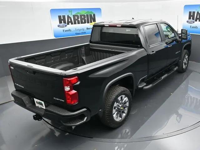 2025 Chevrolet Silverado 2500HD 4WD Crew Cab Standard Bed Custom