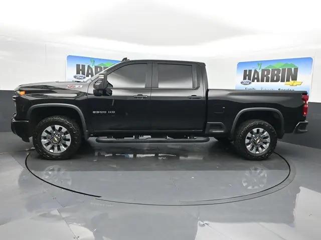 2025 Chevrolet Silverado 2500HD 4WD Crew Cab Standard Bed Custom
