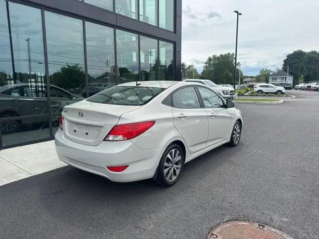 2017 Hyundai Accent Value Edition