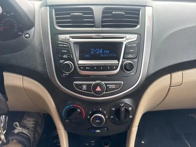 2017 Hyundai Accent Value Edition