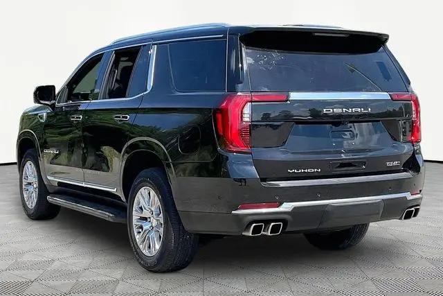 2025 GMC Yukon 4WD Denali
