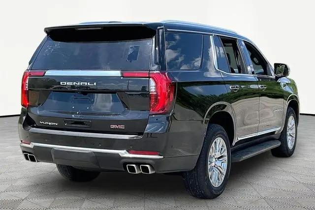 2025 GMC Yukon 4WD Denali