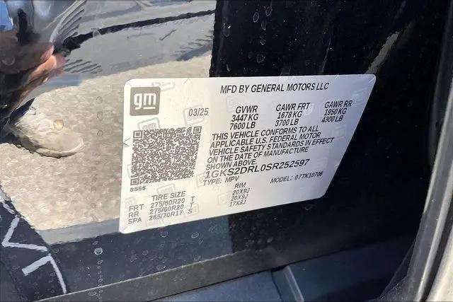 2025 GMC Yukon 4WD Denali
