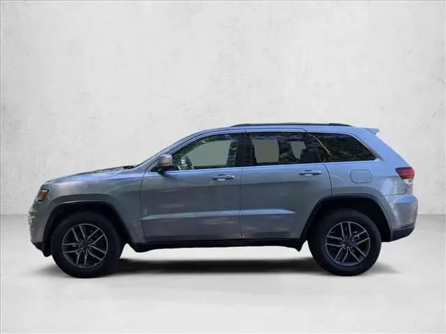 2020 Jeep Grand Cherokee Laredo E 4x4