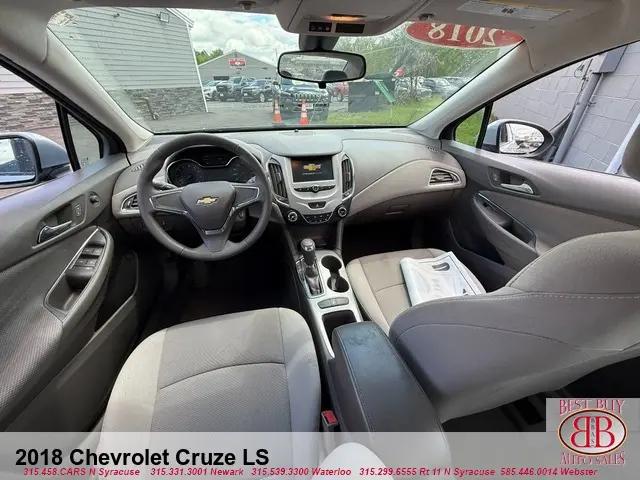 2018 Chevrolet Cruze LS Auto