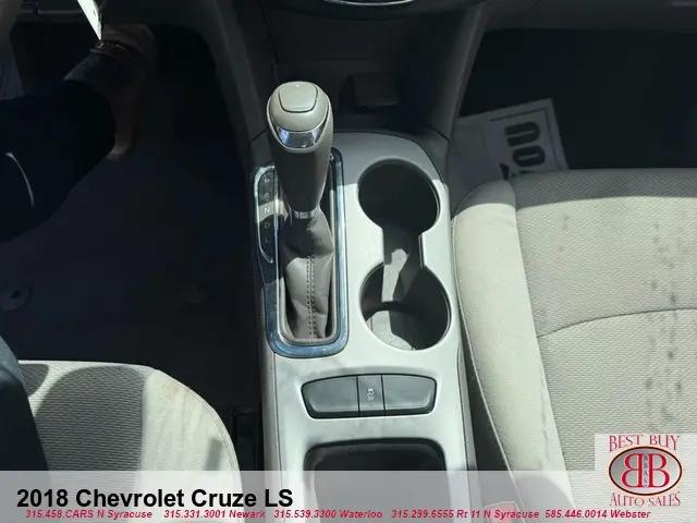2018 Chevrolet Cruze LS Auto