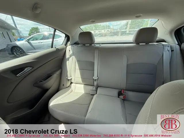 2018 Chevrolet Cruze LS Auto