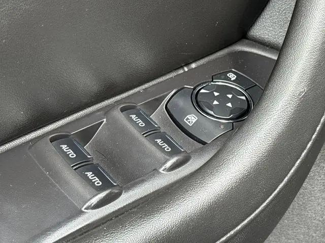 2016 Lincoln MKS Standard