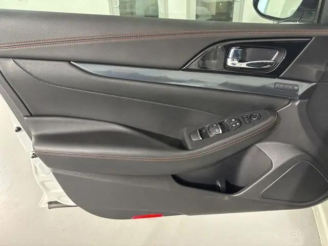 2022 Nissan Maxima SR Xtronic CVT