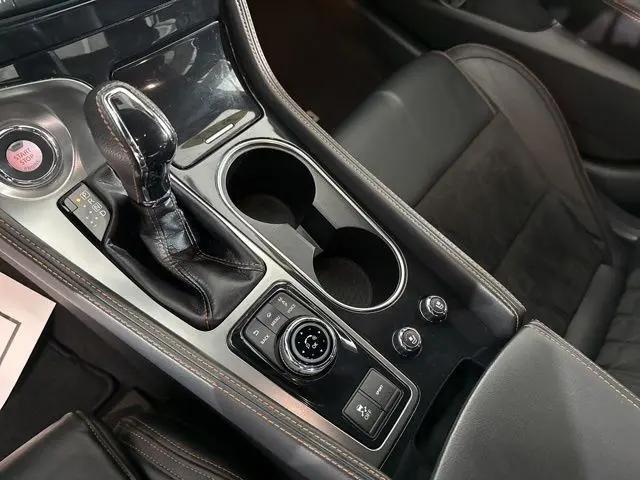 2022 Nissan Maxima SR Xtronic CVT