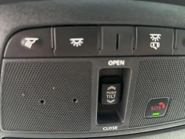2022 Nissan Maxima SR Xtronic CVT