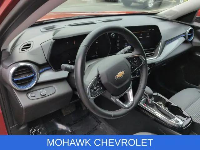 2024 Chevrolet Trax FWD LT