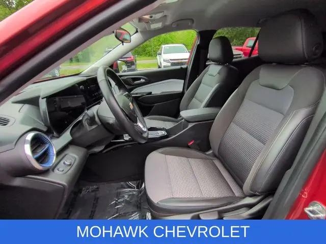 2024 Chevrolet Trax FWD LT