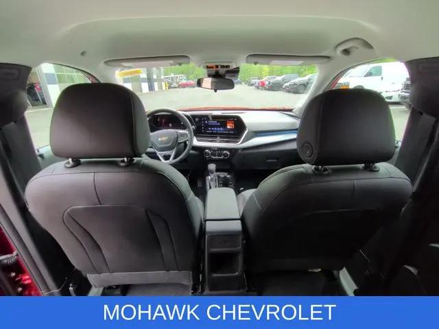2024 Chevrolet Trax FWD LT