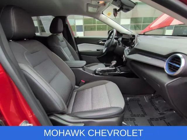 2024 Chevrolet Trax FWD LT