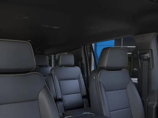2026 Chevrolet Suburban Premier, 4WD