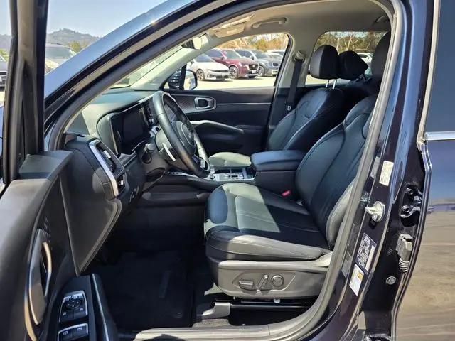 2023 Kia Sorento Hybrid EX