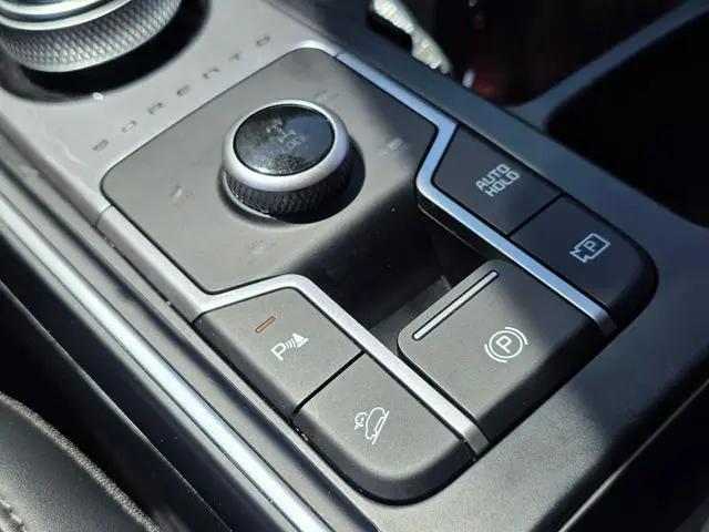 2023 Kia Sorento Hybrid EX