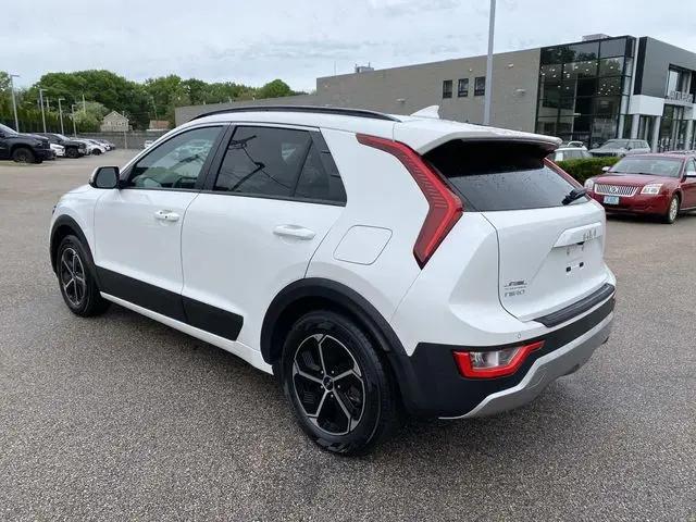 2023 Kia Niro EX