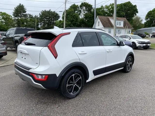 2023 Kia Niro EX